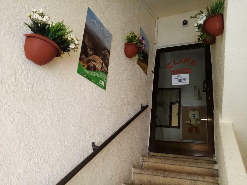 Cliff Hostel Ammán Kültér fotó